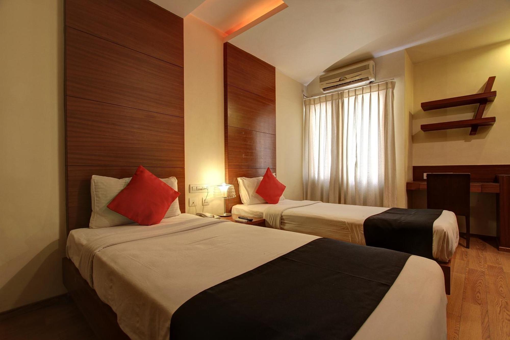 Townhouse Jp Residency Near Delhi Airport Hotel New Delhi Exterior foto