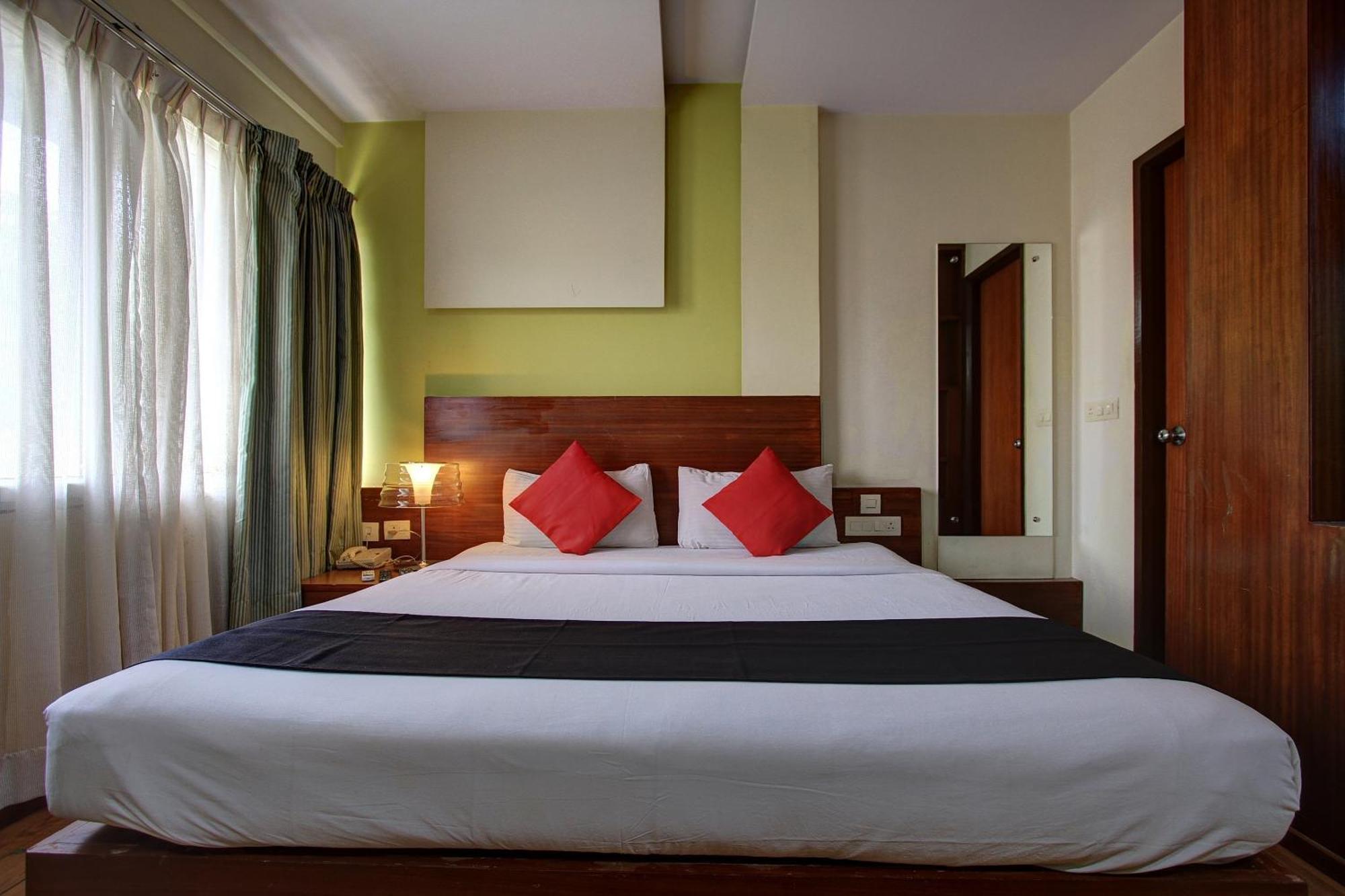 Townhouse Jp Residency Near Delhi Airport Hotel New Delhi Exterior foto